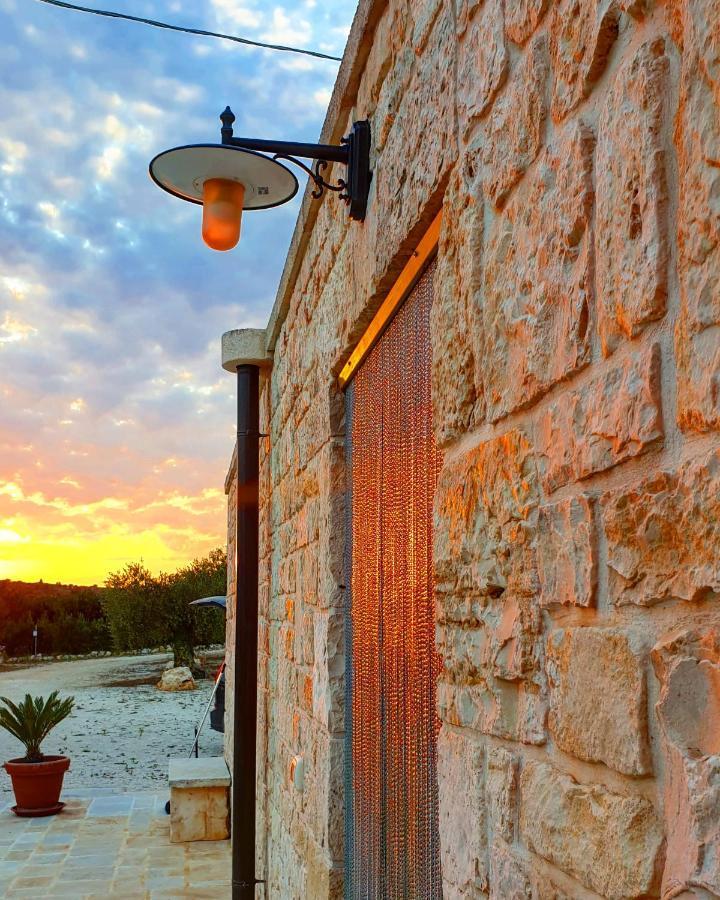 הוילה מרטינה פרנקה Trulli Pax Animi מראה חיצוני תמונה