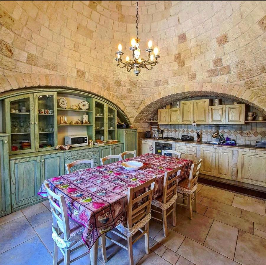 הוילה מרטינה פרנקה Trulli Pax Animi מראה חיצוני תמונה